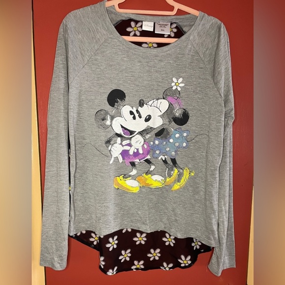 Disney Tops - DISNEY Mickey & Minnie Mouse Lingsleeve ahi Lo Tshirt Size XXL EUC